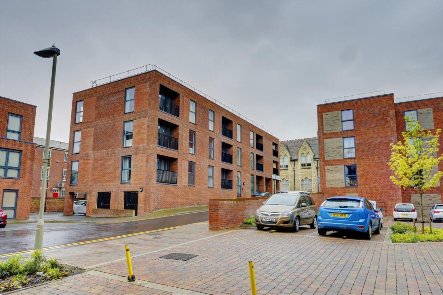 Apartamento Lovely Flat In Kiln Close With Free Parking