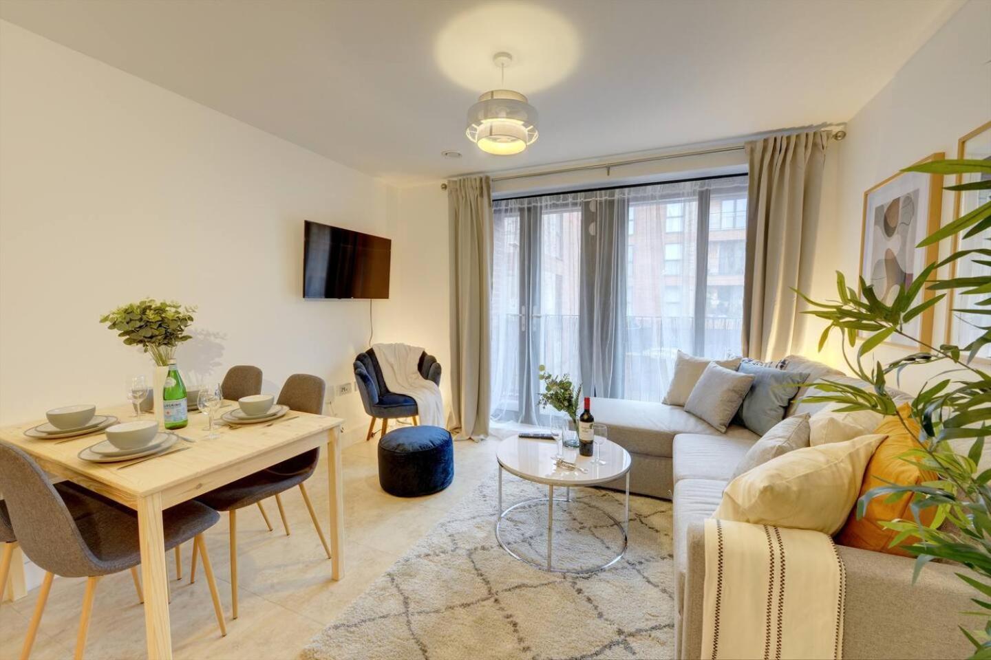 Apartamento Lovely Flat In Kiln Close With Free Parking Gloucester