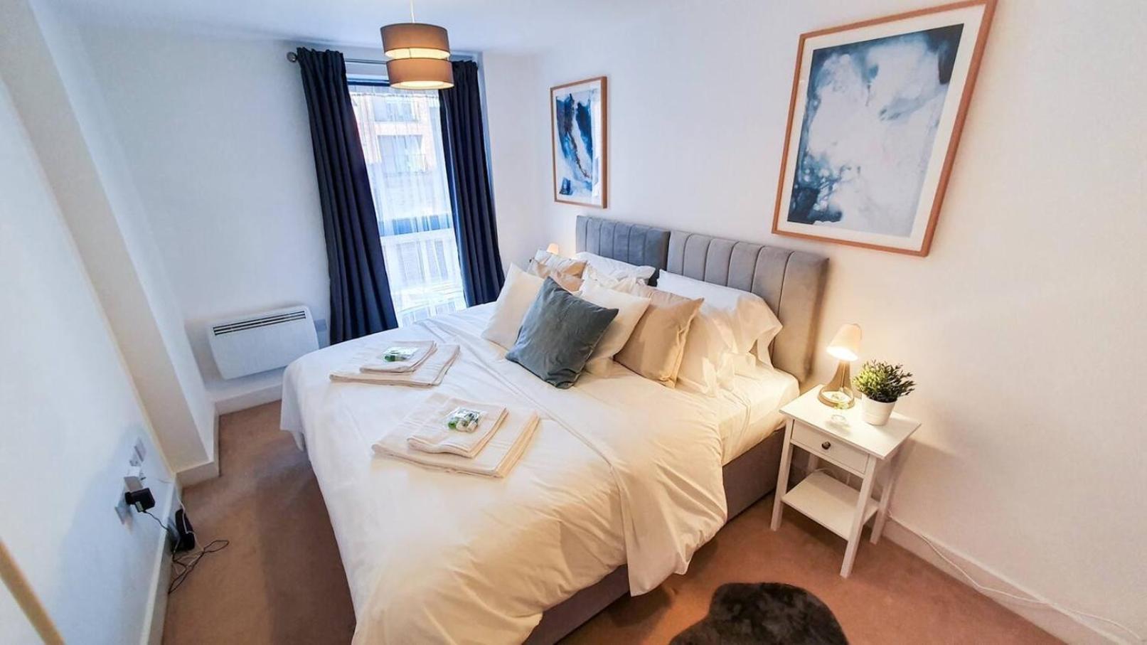 Lovely Flat In Kiln Close With Free Parking Apartamento