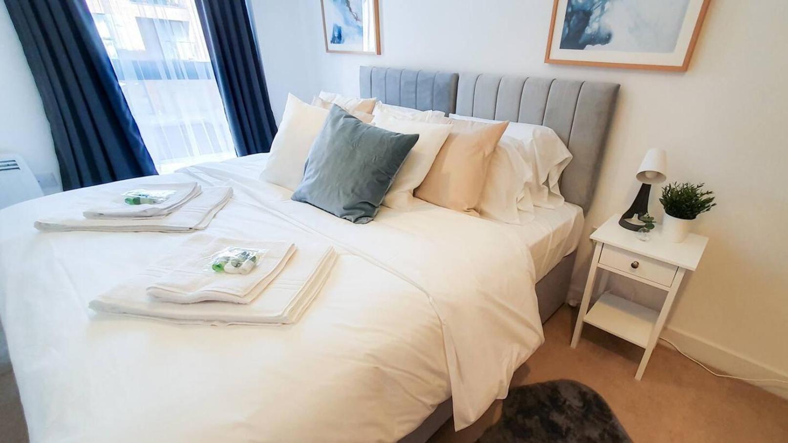 Lovely Flat In Kiln Close With Free Parking Apartamento *
